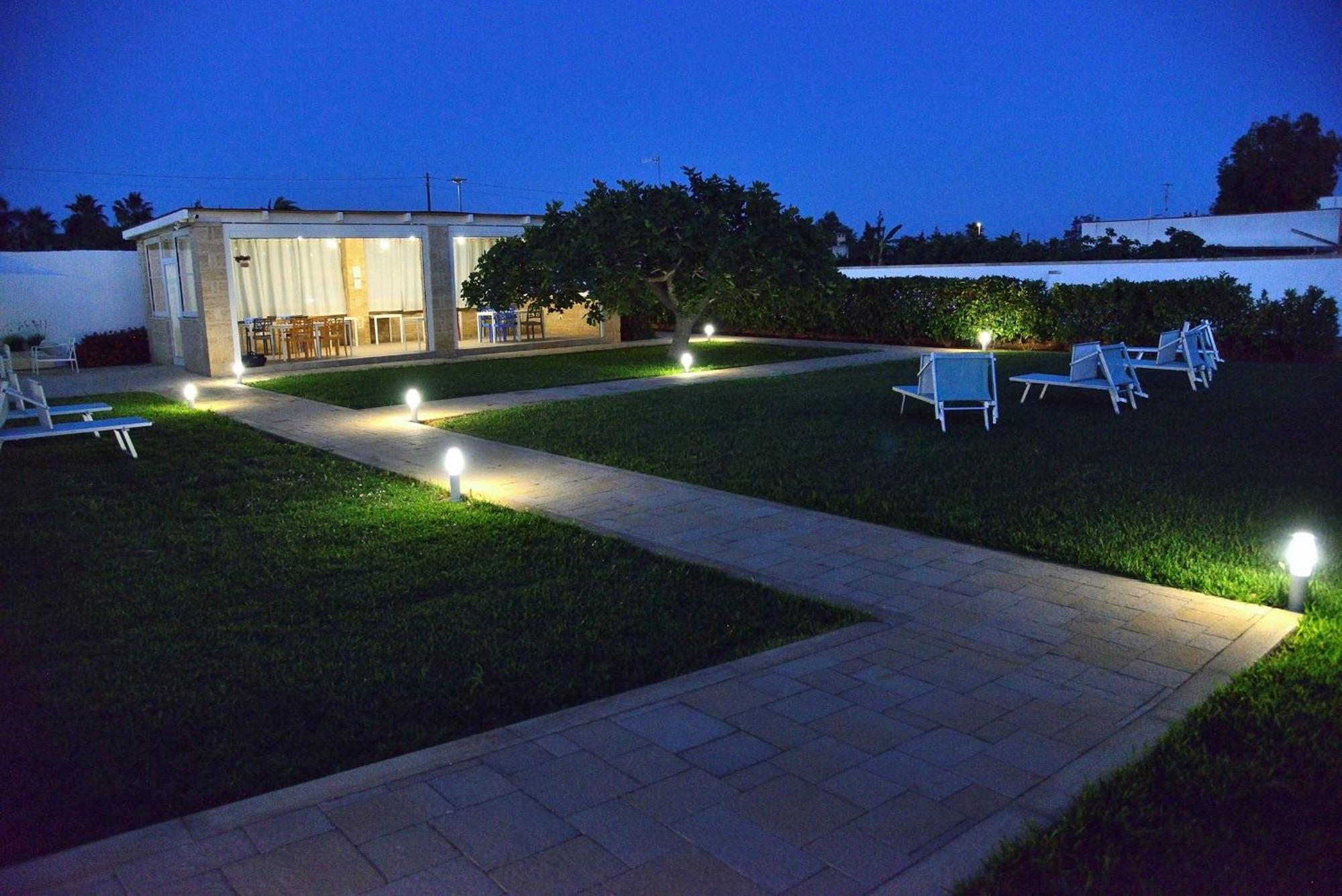 B&B Domus Terra Mare Torre San Giovanni Ugento Exteriör bild